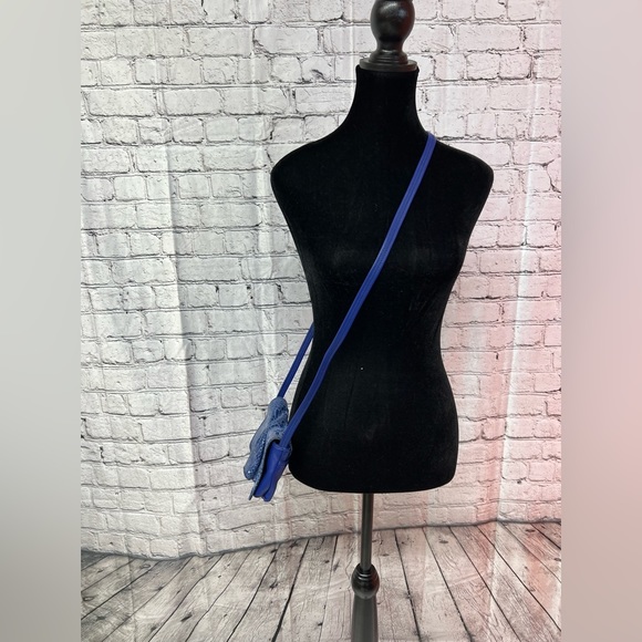 Chi by Carlos Falchi small bright blue crossbody. - Picture 2 of 8